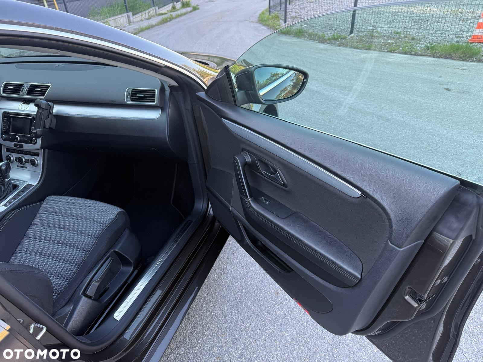 Volkswagen CC 1.4 TSI BlueMotion Technology DSG - 23