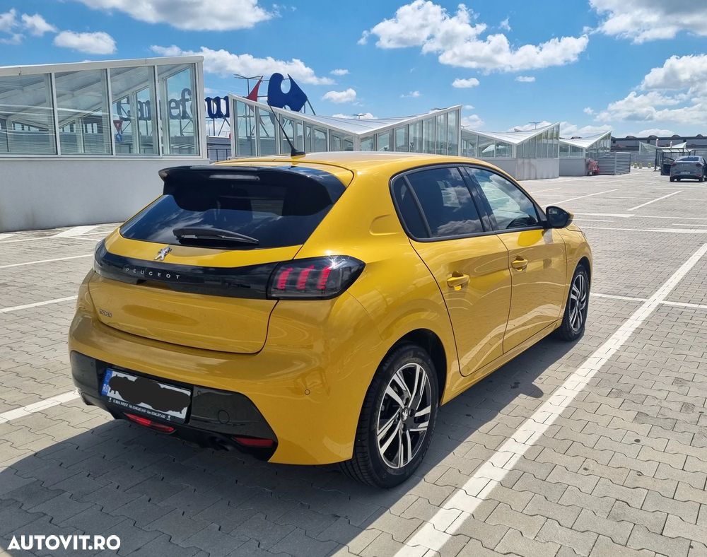 Peugeot 208 1.2 L PureTech STT EAT8 Allure Pack - 3