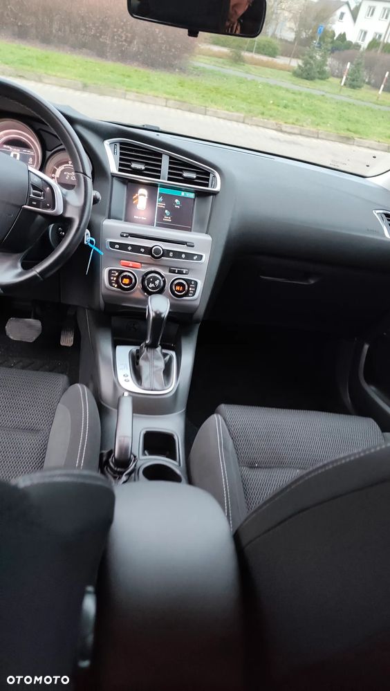 Citroën C4 BlueHDi 120 Stop&Start EAT6 Selection - 35