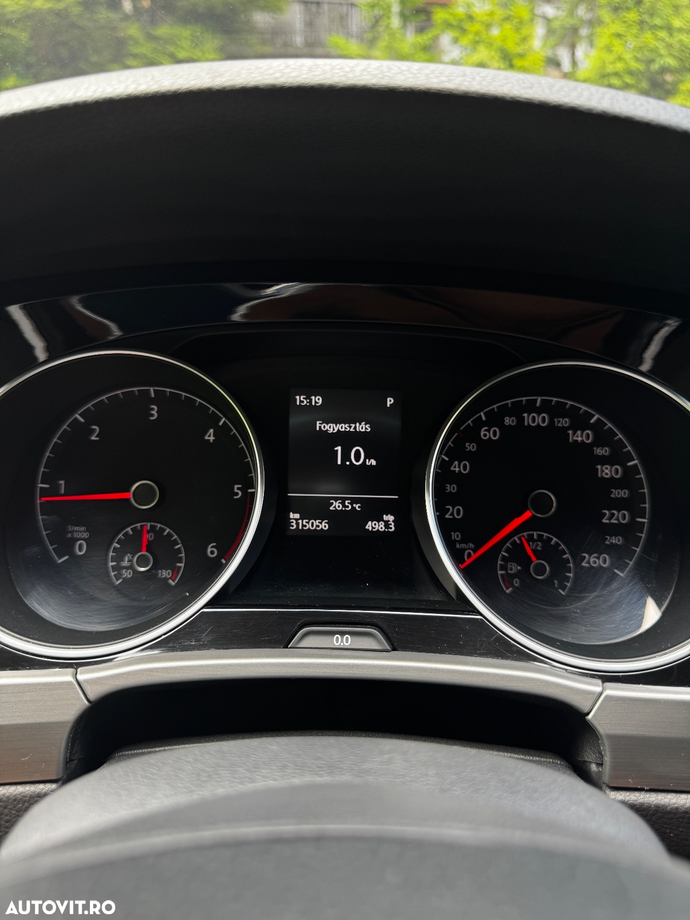 Volkswagen Touran - 8
