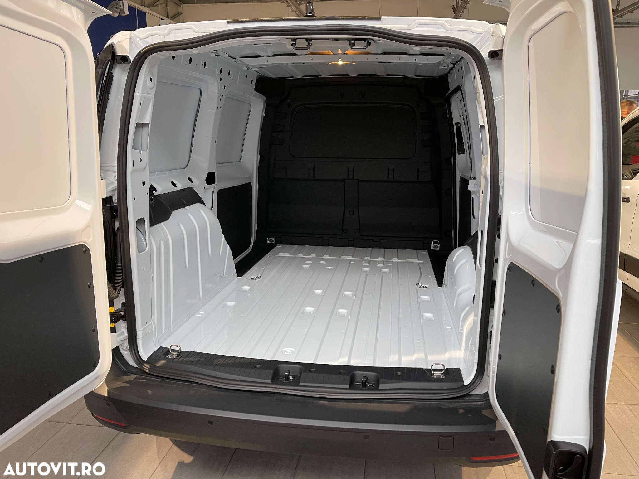 Ford Transit Connect - 3