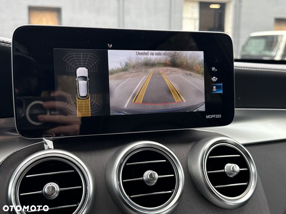 Mercedes-Benz GLC 200 d 4-Matic - 27