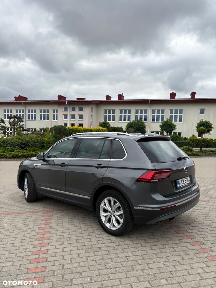 Volkswagen Tiguan - 5