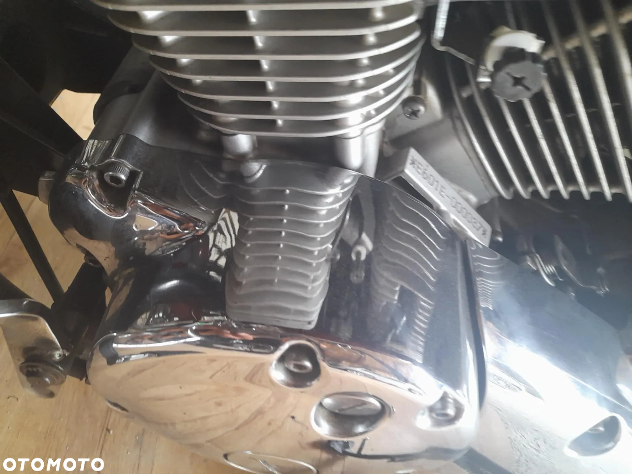 Yamaha XVS - 10