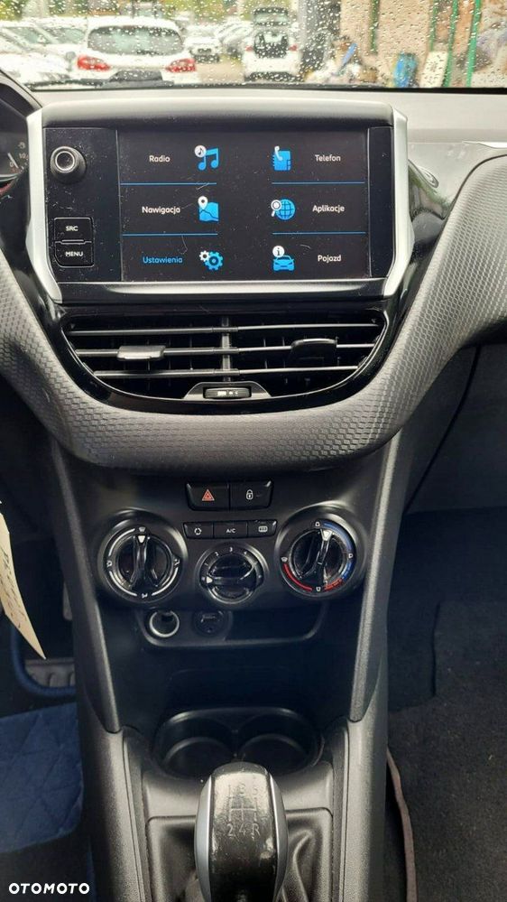 Peugeot 208 PureTech 82 Start & Stop Style - 16