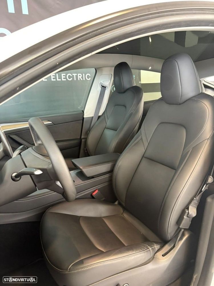 Tesla Model Y Tração Traseira - 10