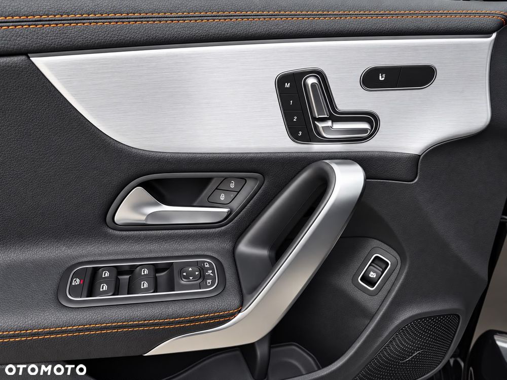 Mercedes-Benz CLA 250 4Matic 8G-DCT Edition AMG Line - 21