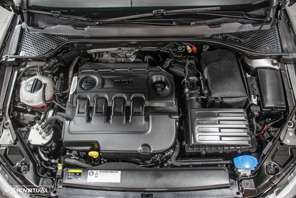 SEAT Leon ST 2.0 TDI FR S/S - 22