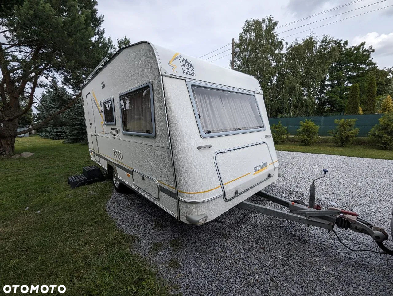 KNAUS 8306 - 11