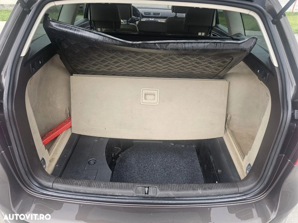 Volkswagen Passat 2.0 TDI BlueMotion Technology Comfortline DSG - 18