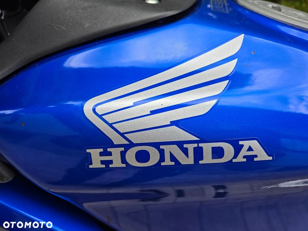 Honda CBR - 15