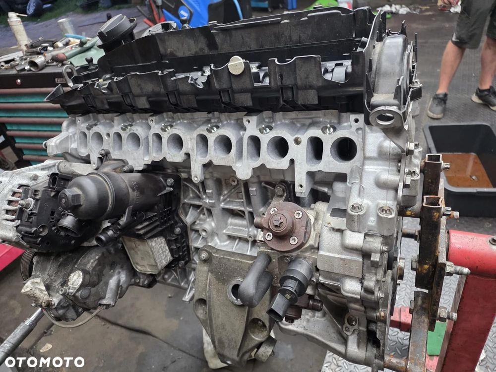 BMW Seria 5 525d - 13