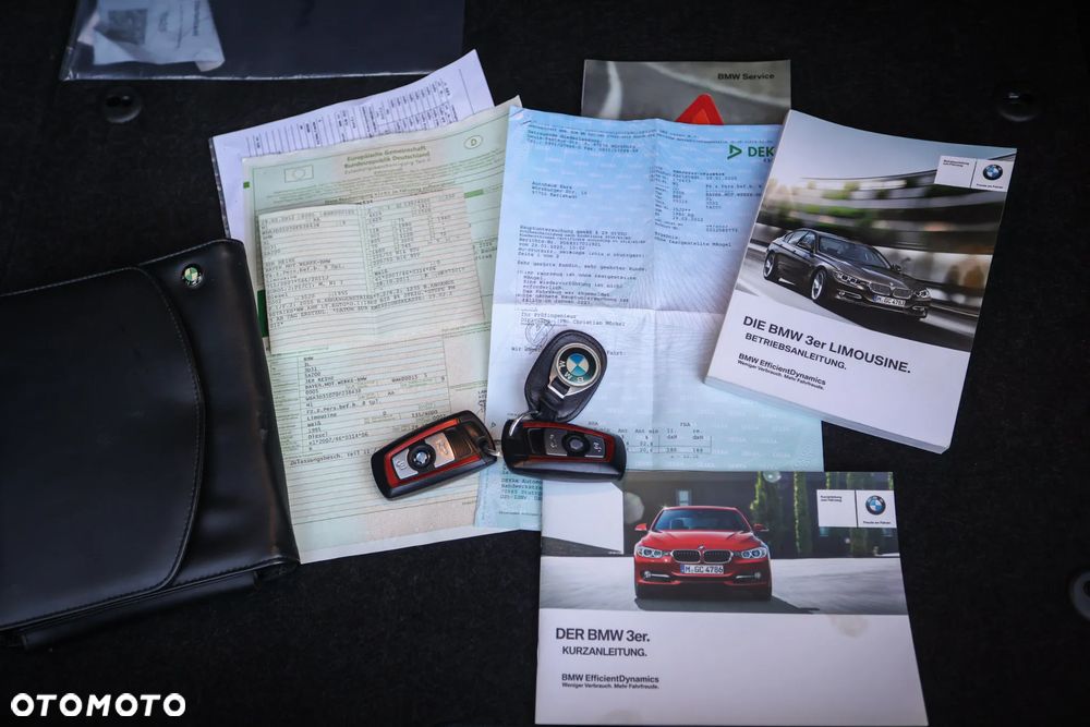 BMW Seria 3 320d Sport Line - 35