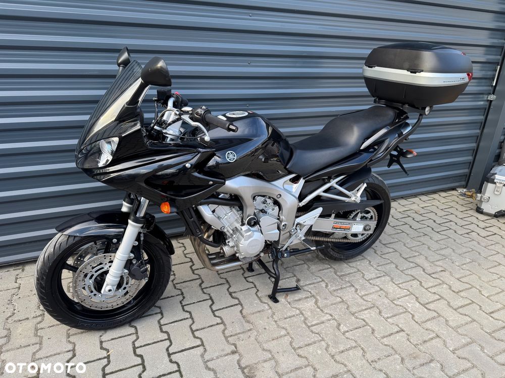 Yamaha FZ6 - 3