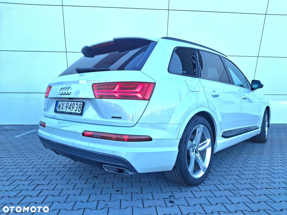Audi Q7 3.0 TDI ultra Quattro Tiptronic - 3