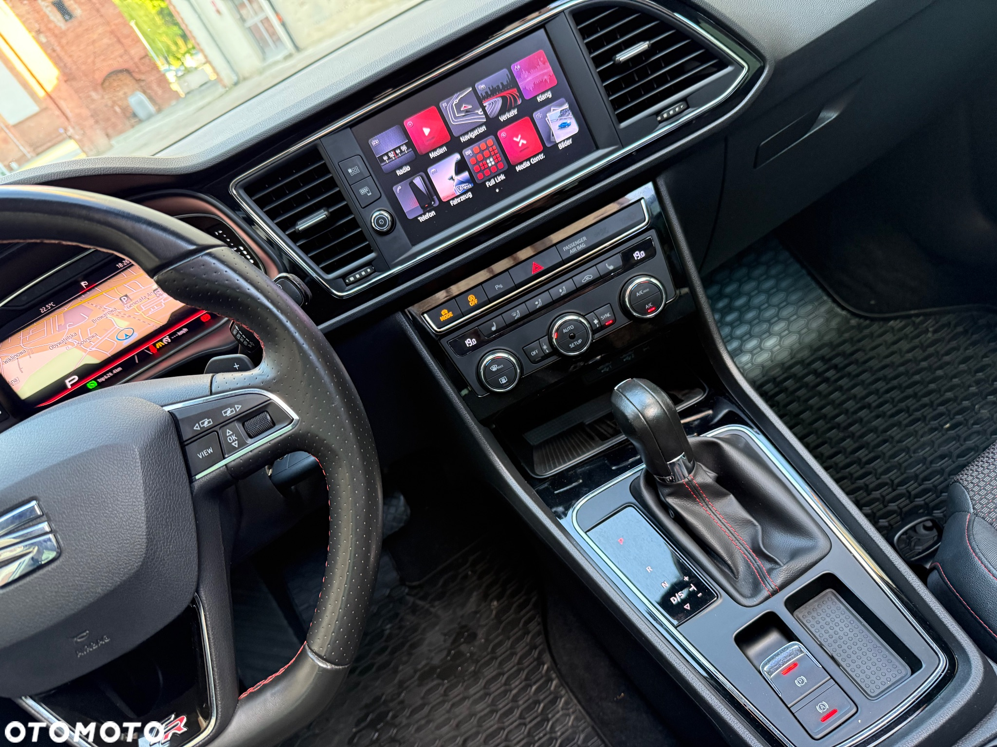 Seat Leon 2.0 TDI DPF DSG FR Black Matt Edition - 17