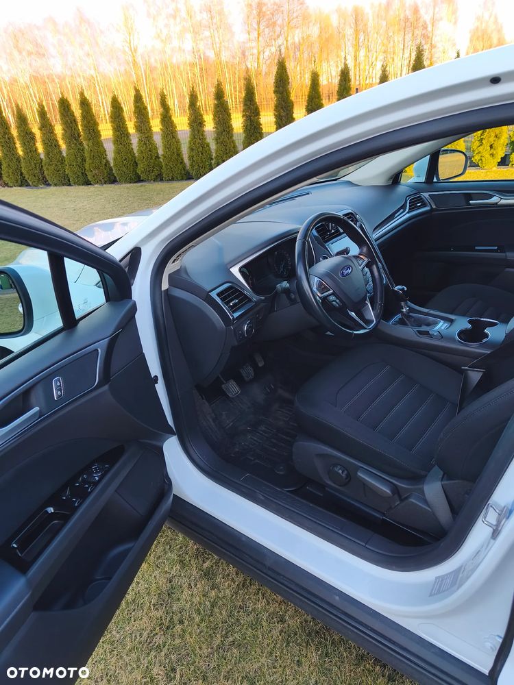 Ford Mondeo - 13