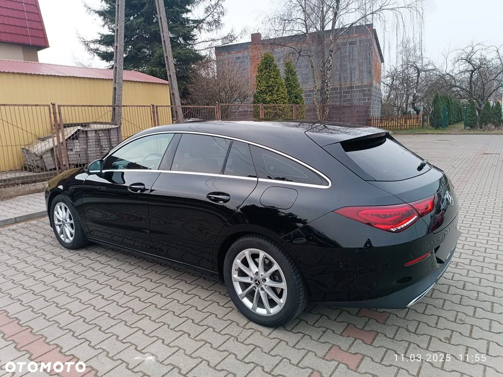 Mercedes-Benz CLA 200 d Shooting Brake 8G-DCT - 5