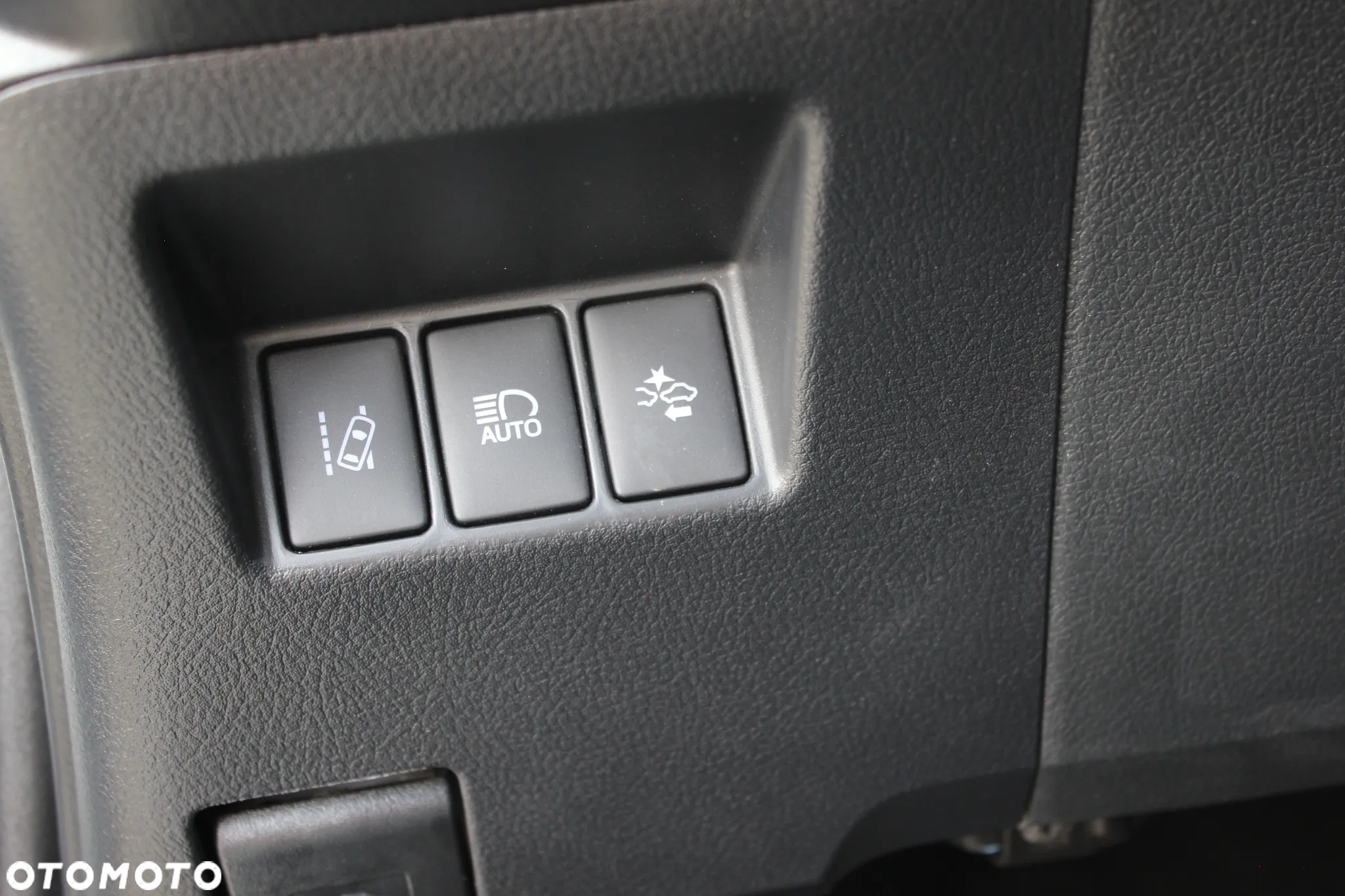 Toyota Yaris Hybrid 1.5 VVT-i Comfort - 15