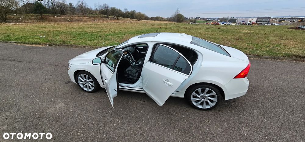 Volvo S60 - 21