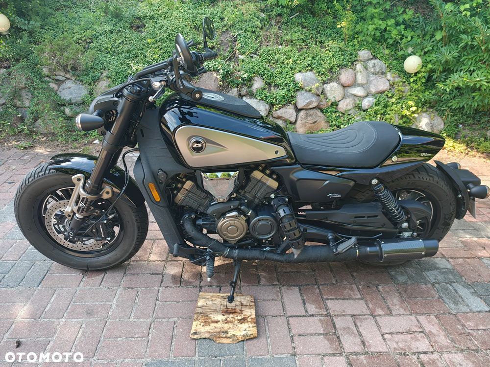 QJMOTOR SRV 600V - 2