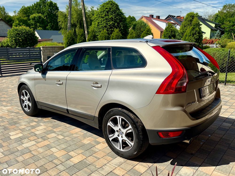 Volvo XC 60 - 3