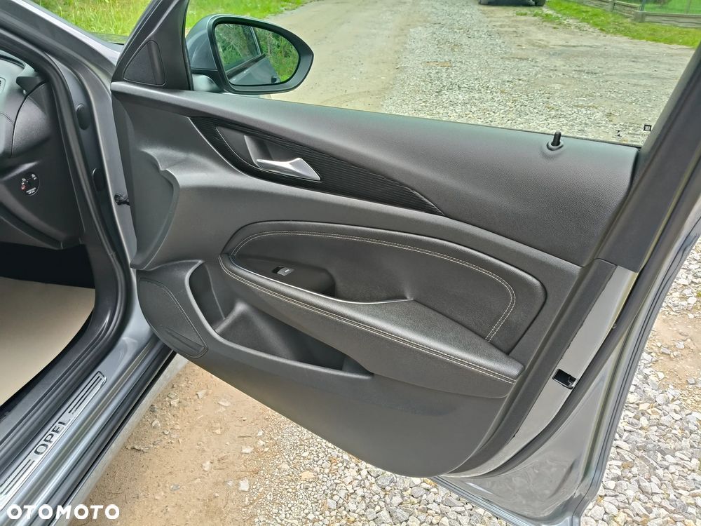 Opel Insignia 2.0 Exclusive - 23