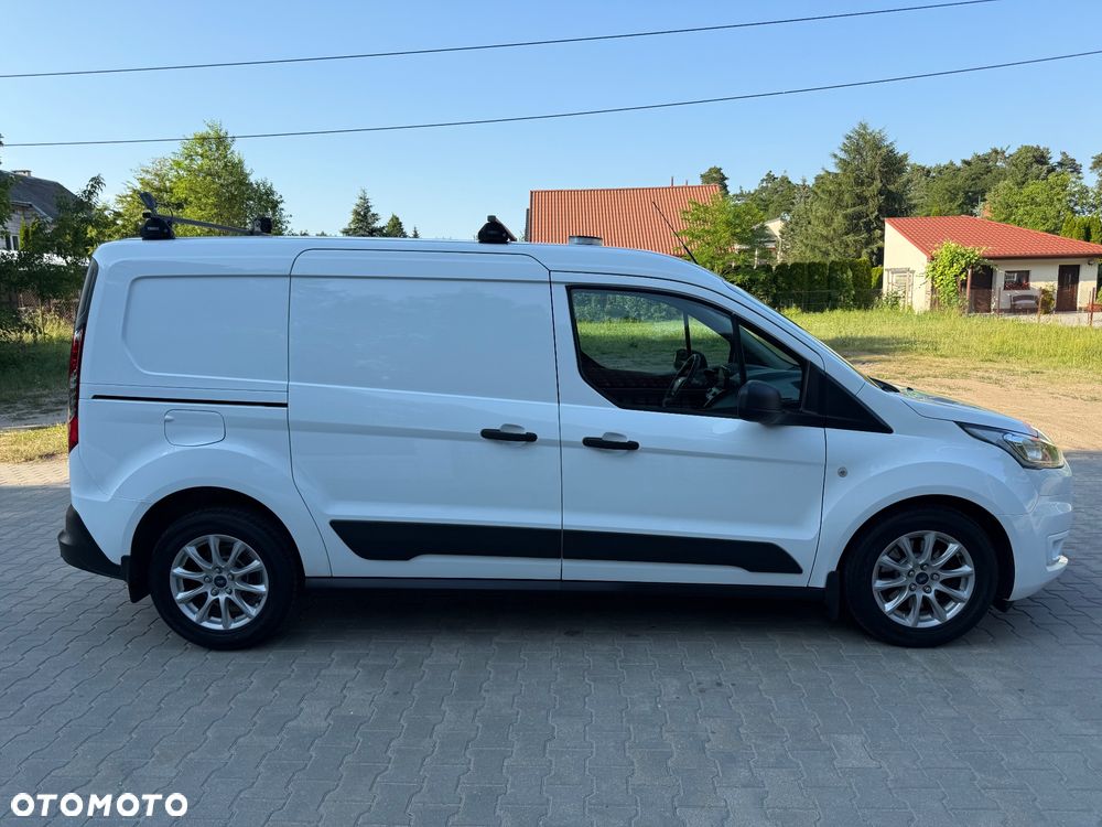 Ford Transit Connect - 17