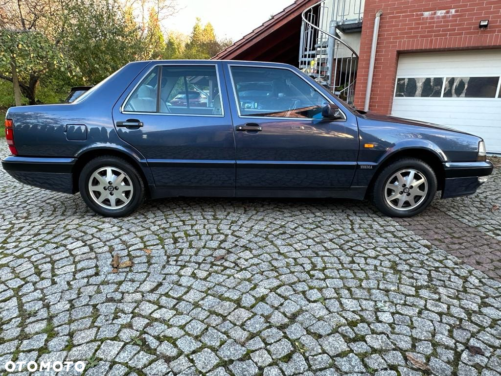Lancia Thema 2.0 i.e 16V LE - 18