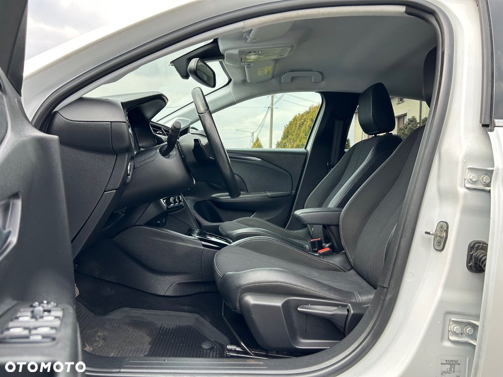 Opel Corsa 1.2 Elegance S&S - 13