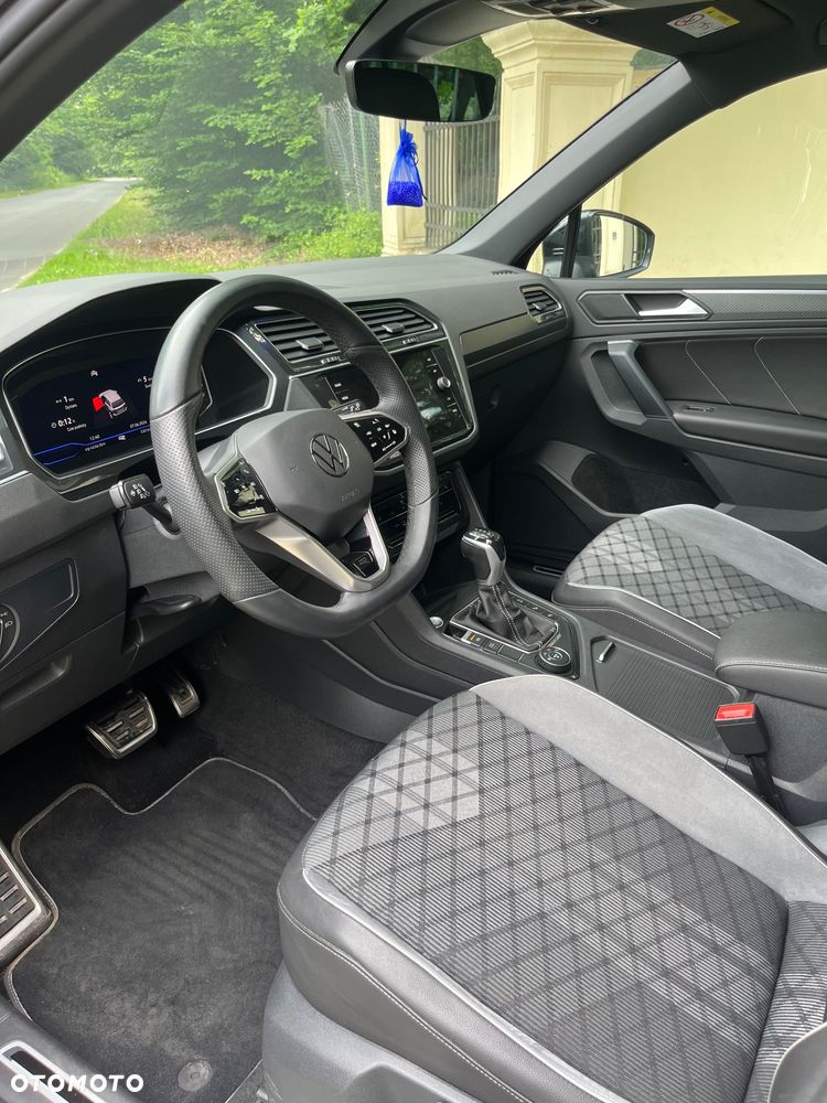 Volkswagen Tiguan 2.0 TDI SCR 4Mot R-Line DSG - 11