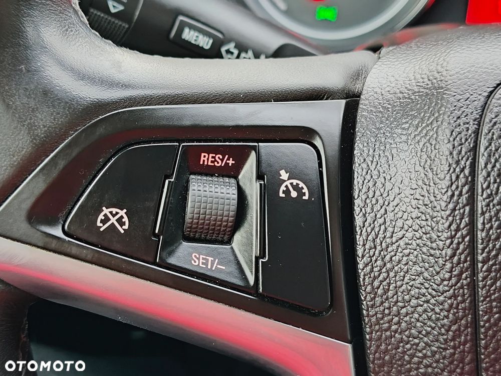 Opel Insignia 1.8 Elegance - 23