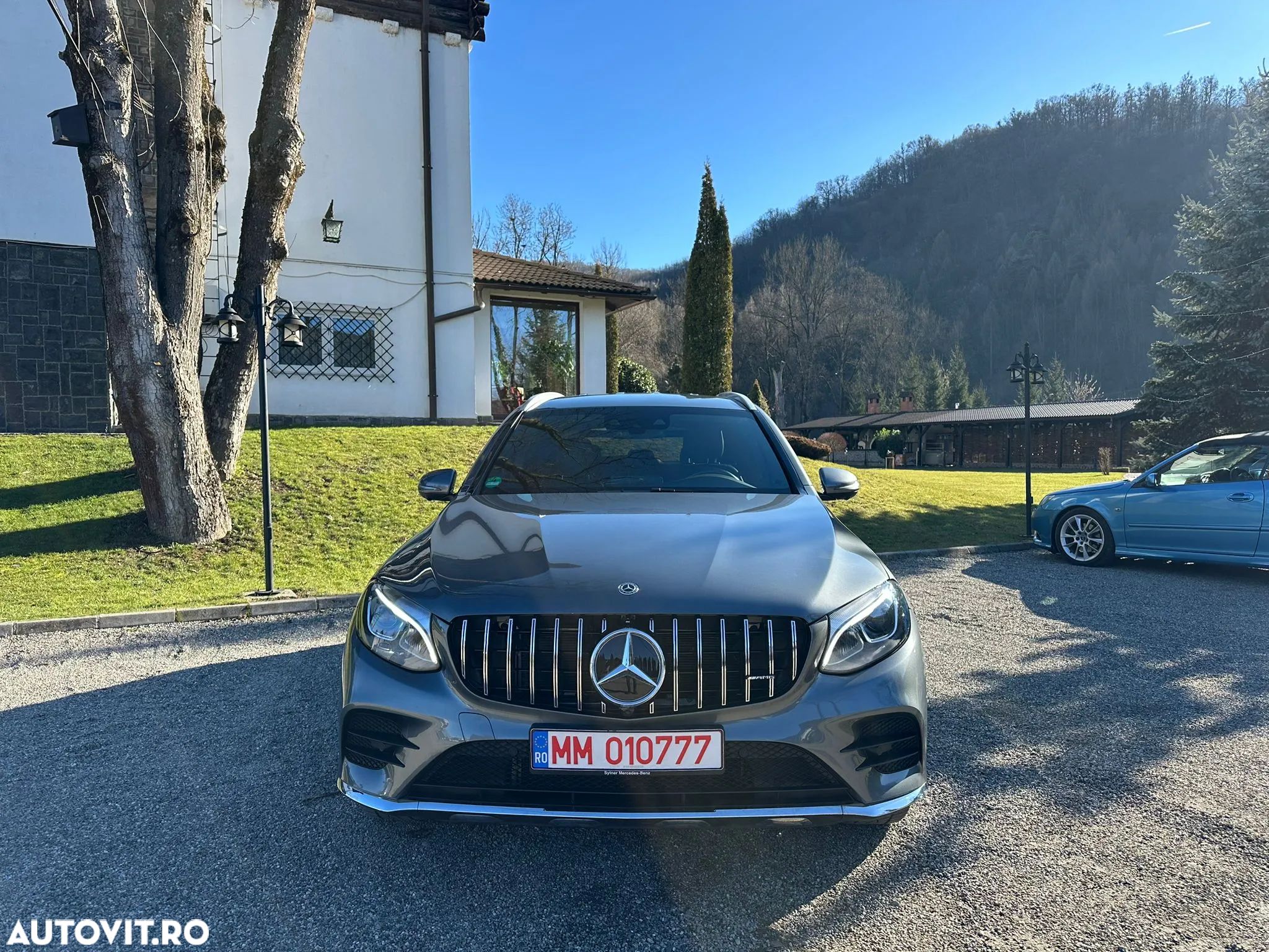 Mercedes-Benz GLC 250 d 4Matic 9G-TRONIC AMG Line - 1
