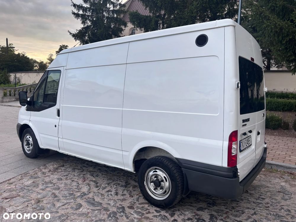 Ford Transit - 6