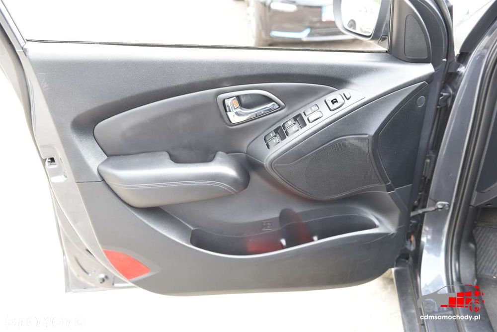 Hyundai ix35 - 12