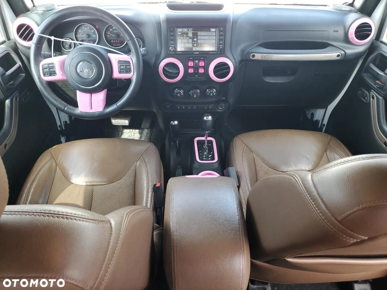 Jeep Wrangler - 8