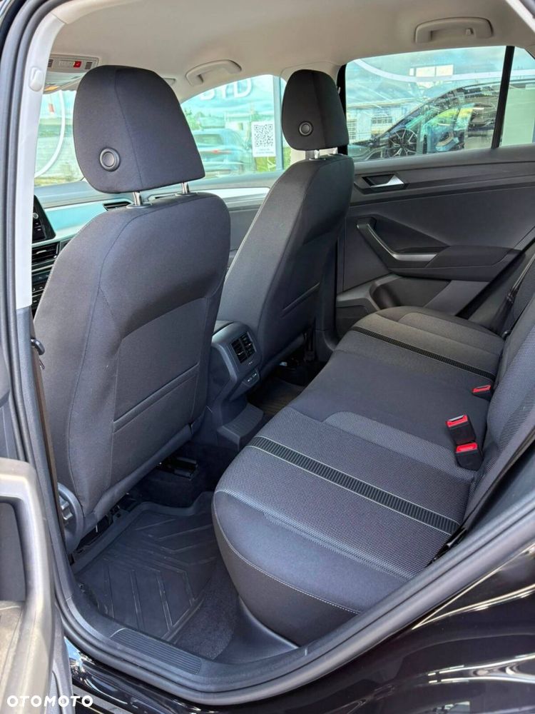 Volkswagen T-Roc 1.5 TSI Life DSG - 29