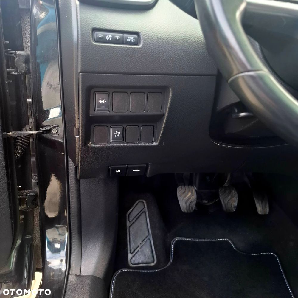 Nissan Qashqai 1.6 DIG-T 360 - 22