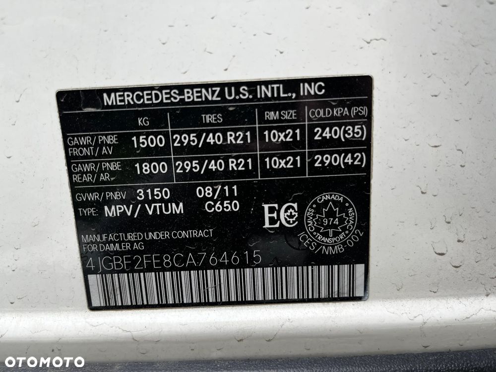 Mercedes-Benz GL - 14