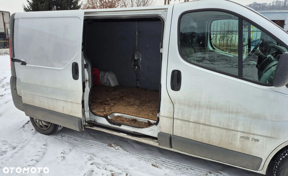 Renault TRAFIC - 11