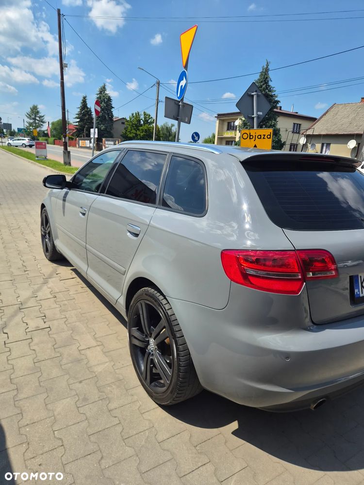 Audi A3 Sportback - 6