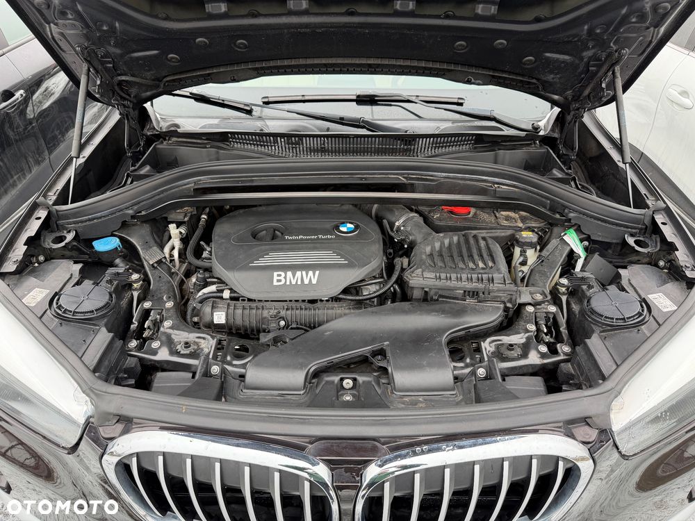 BMW X1 - 13