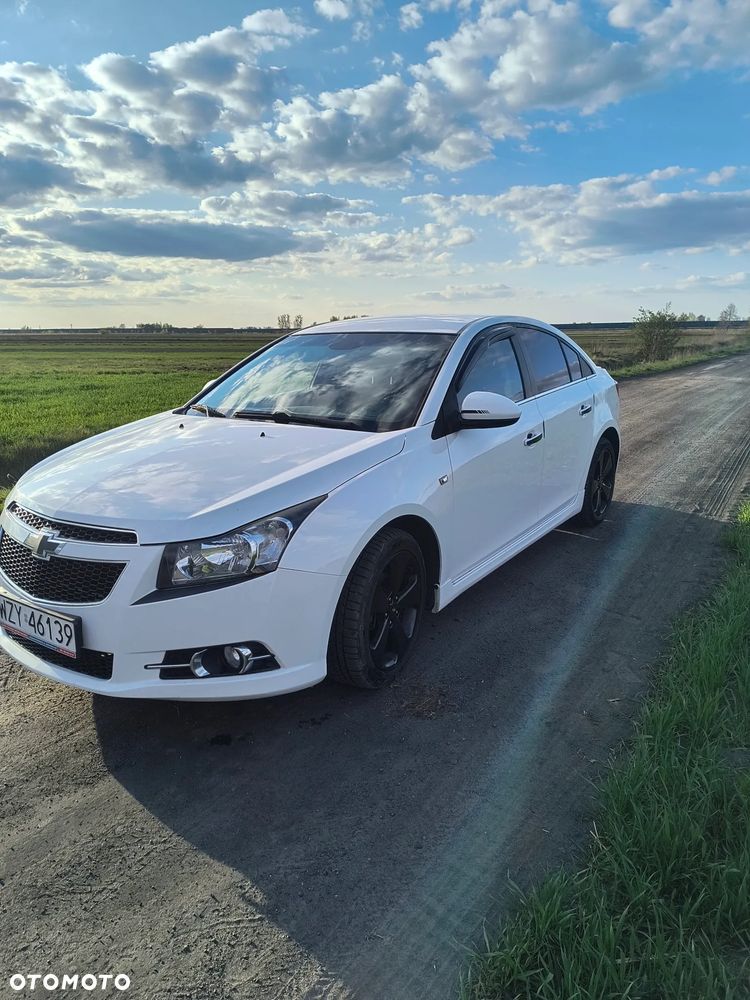 Chevrolet Cruze 1.8 LTZ - 4