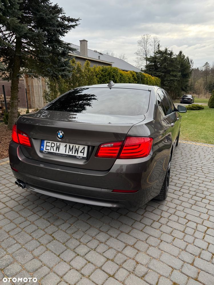 BMW Seria 5 520d - 7