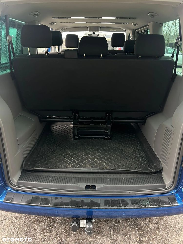 Volkswagen Transporter Caravelle T6.1 Kurz Highline - 12