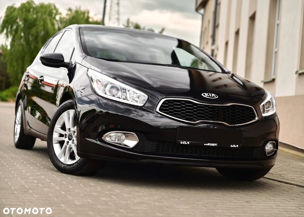 Kia Ceed 1.6 CRDi Business Line - 1