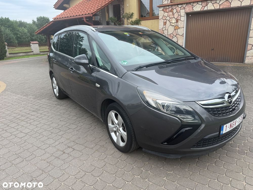 Opel Zafira - 1