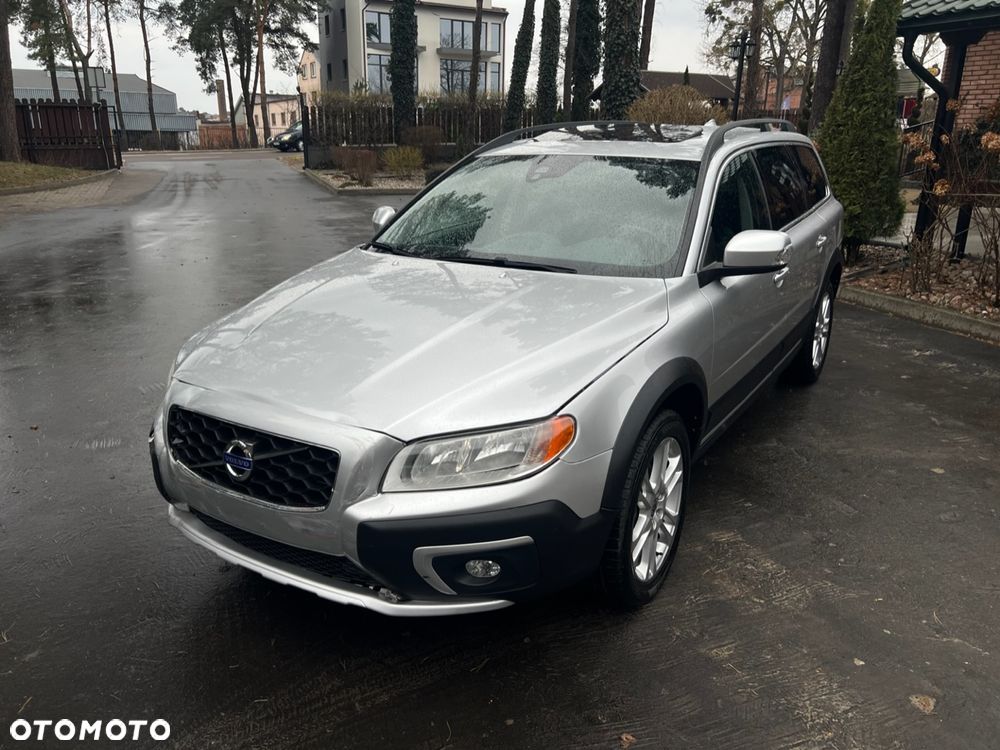 Volvo XC 70 - 1