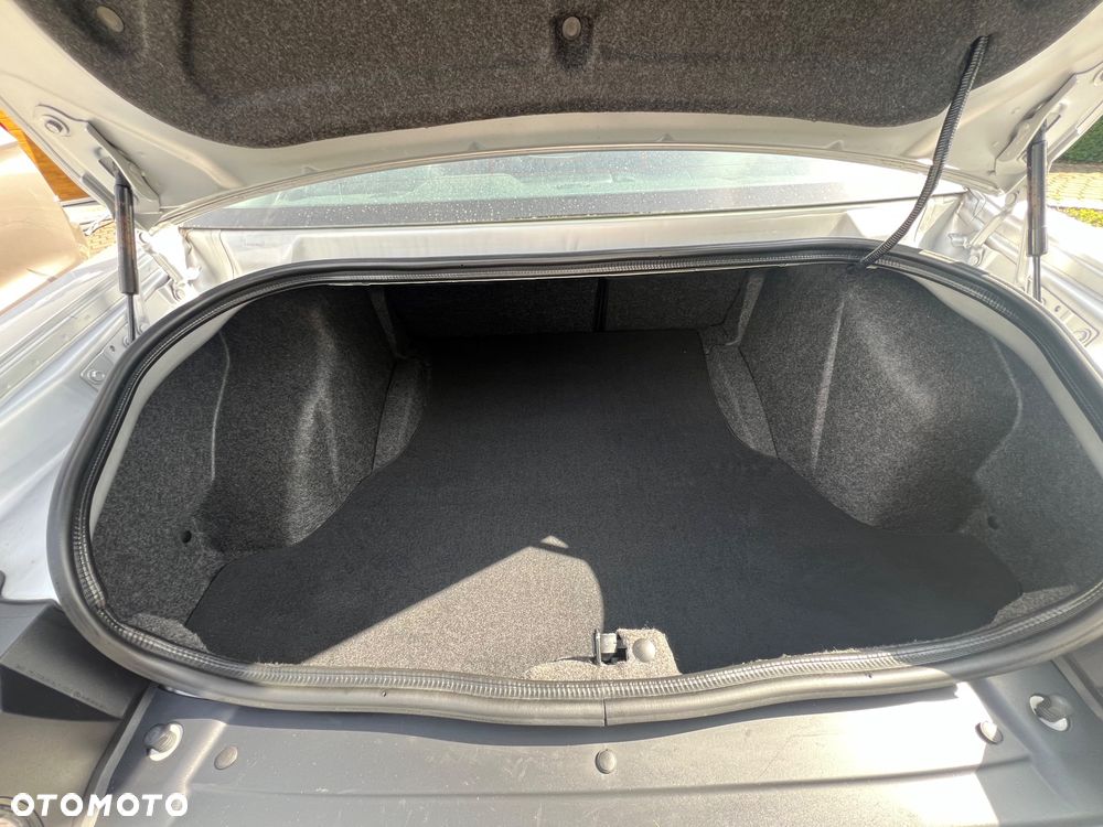 Dodge Challenger 3.6 SXT Plus - 29