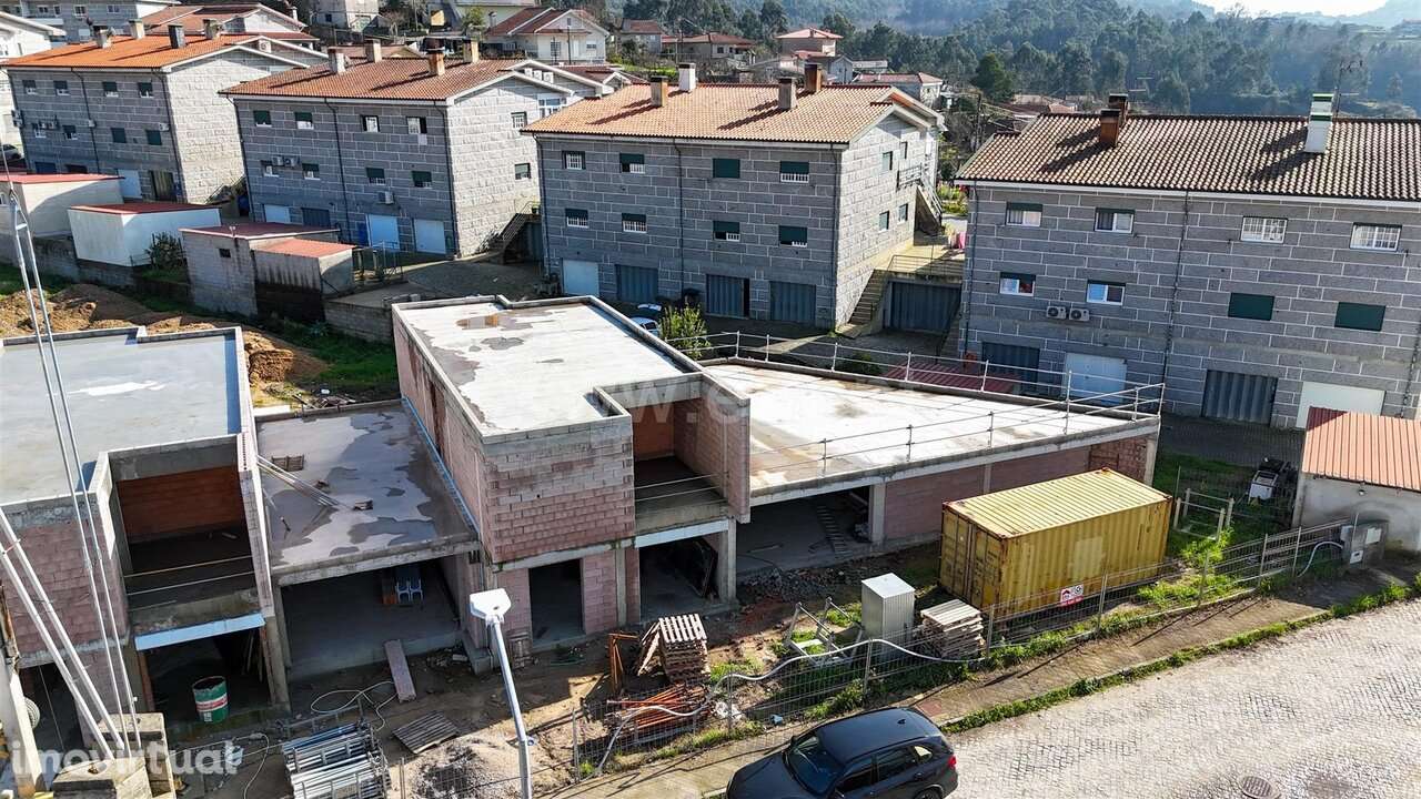 Moradia Geminada T3 / Marco de Canaveses, Vila Boa do Bispo - Grande imagem: 3/20